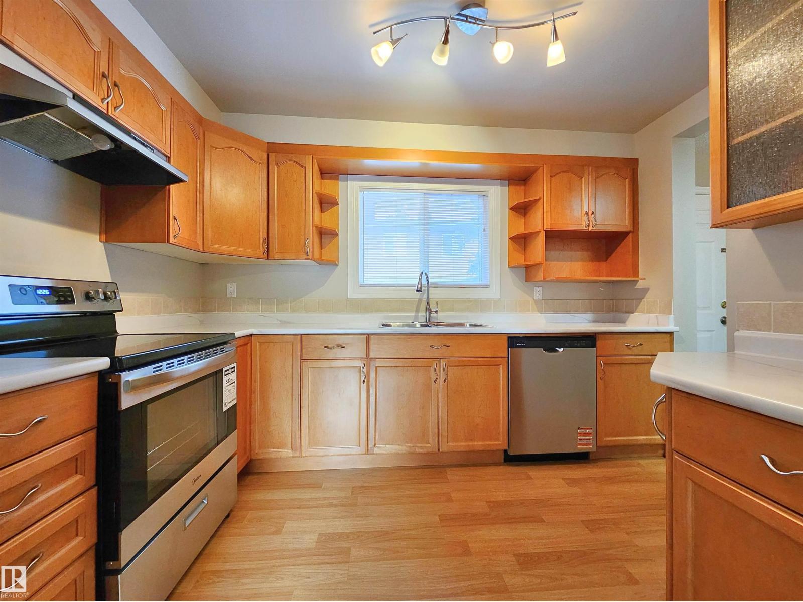 #69 3812 20 AV NW - Image 3