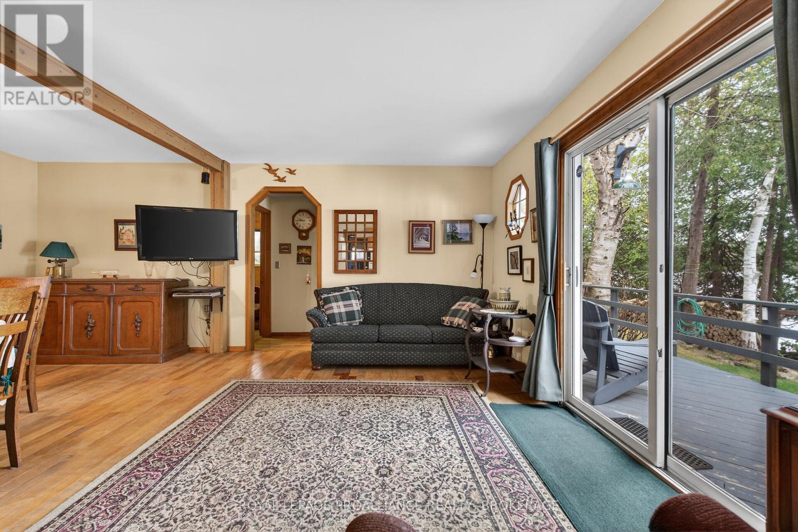173 SPACE LANE - 14
