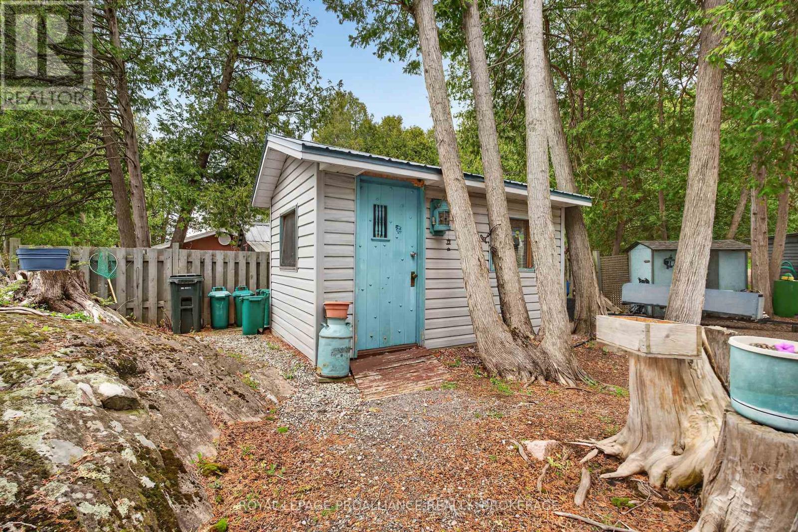 173 SPACE LANE - 26