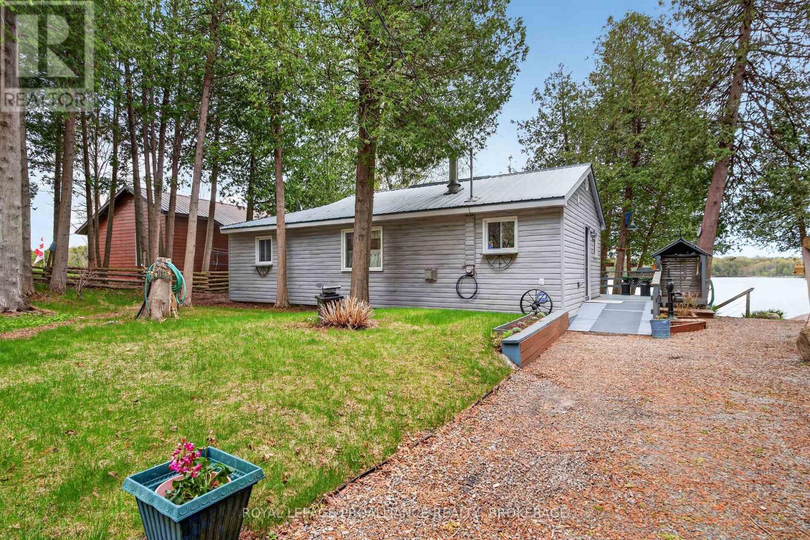 173 SPACE LANE - 5