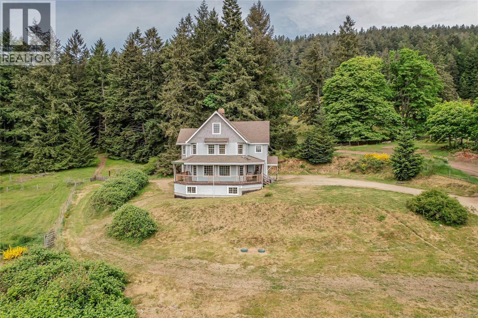 1832 Fulford-Ganges Rd - 2