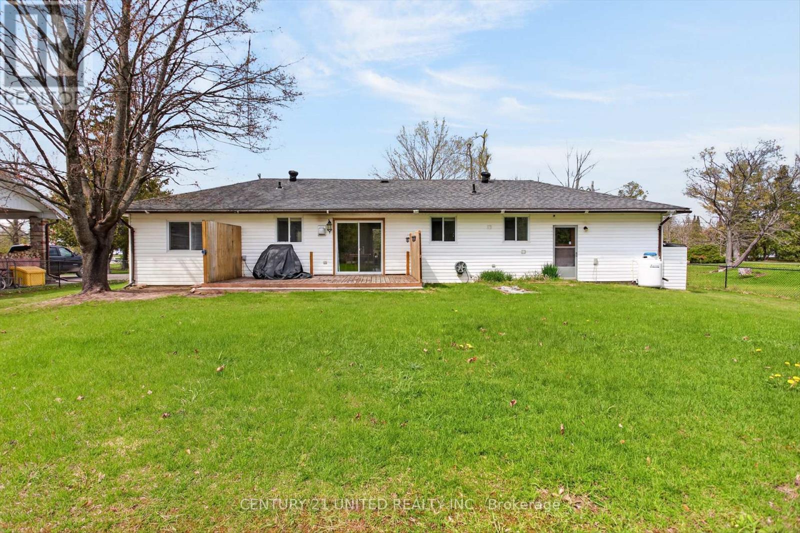 50 TRENT CANAL ROAD - 28
