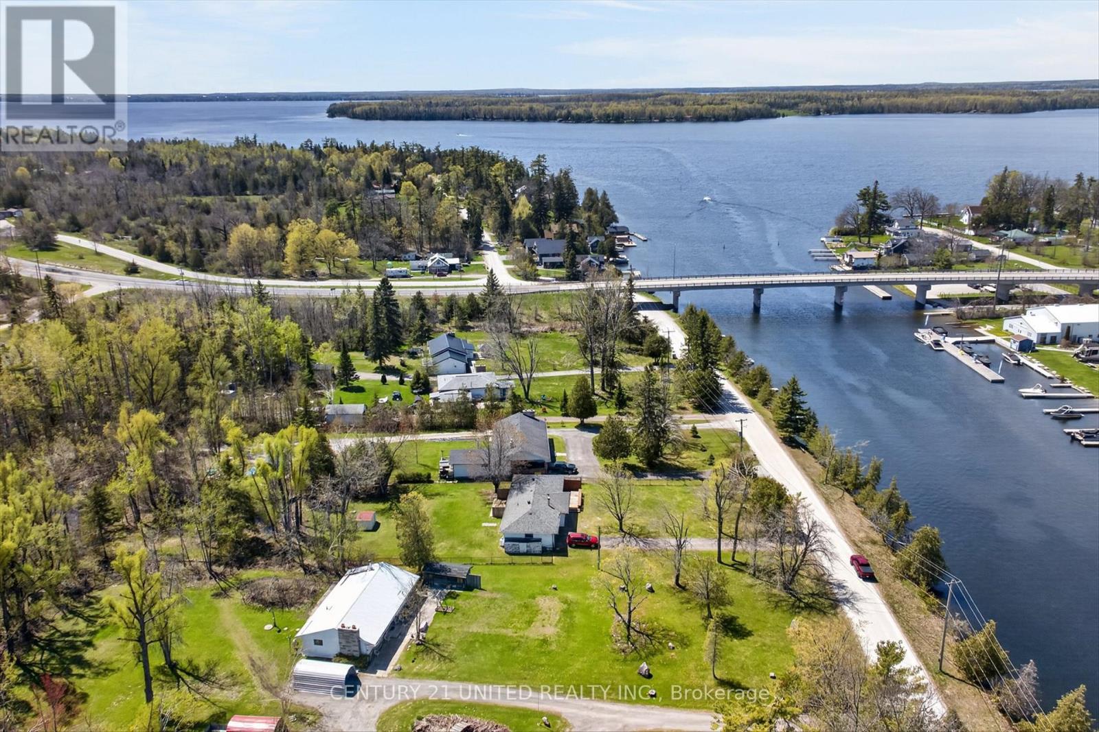 50 TRENT CANAL ROAD - 44