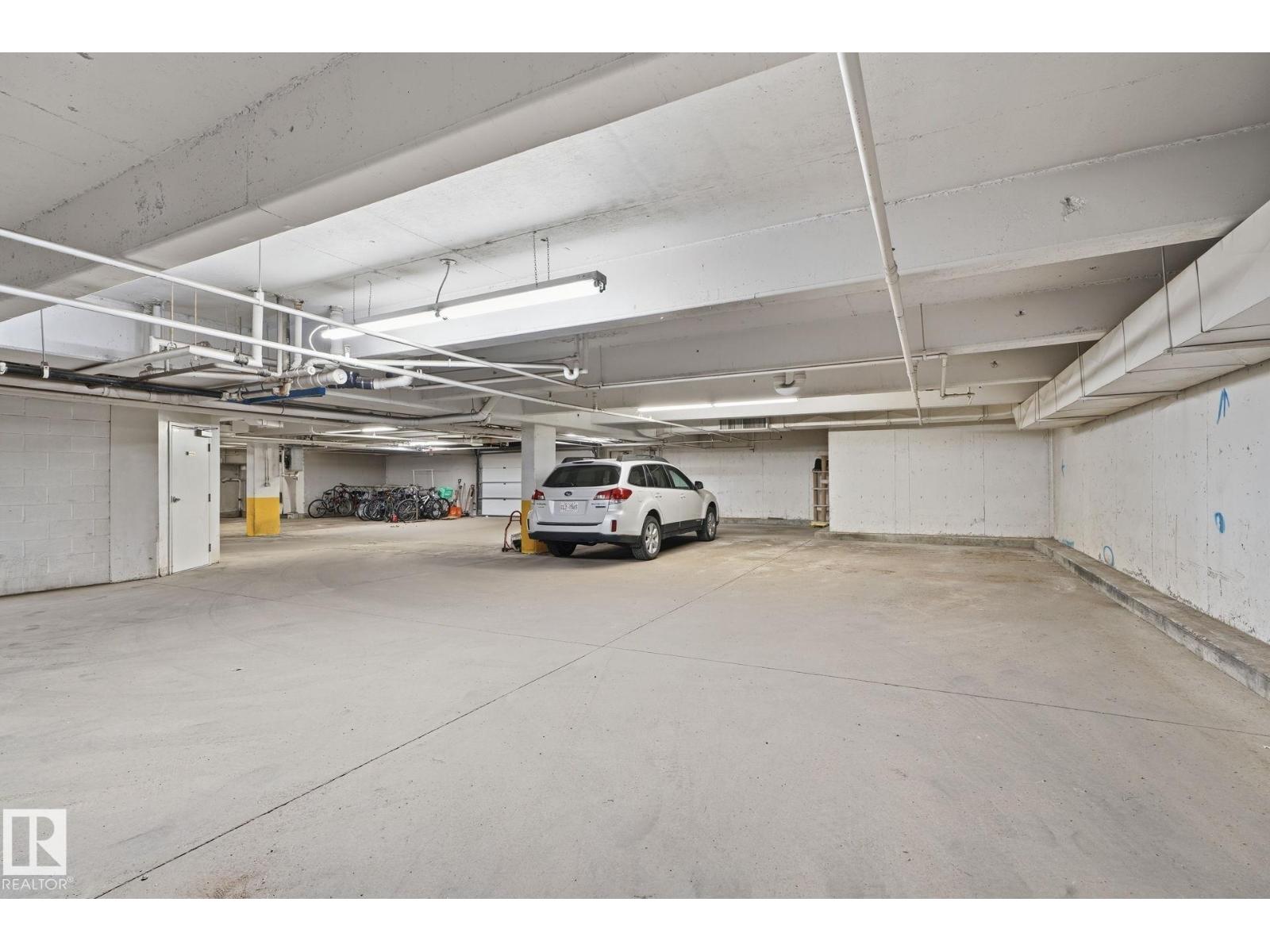 #204 10827 85 AV NW - 23