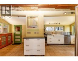 566 Thulin St, Campbell River, BC V9W2L1 Photo 14