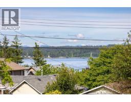 566 Thulin St, Campbell River, BC V9W2L1 Photo 21