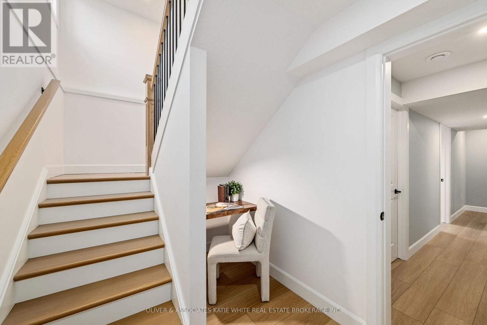 2190 LINKWAY BOULEVARD - 36