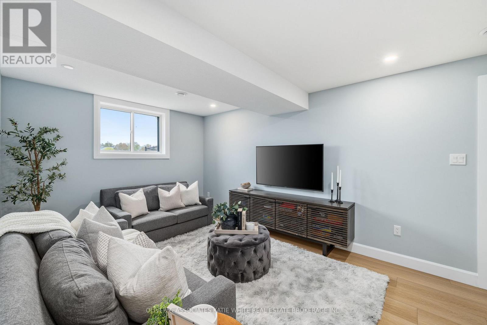 2190 LINKWAY BOULEVARD - 37