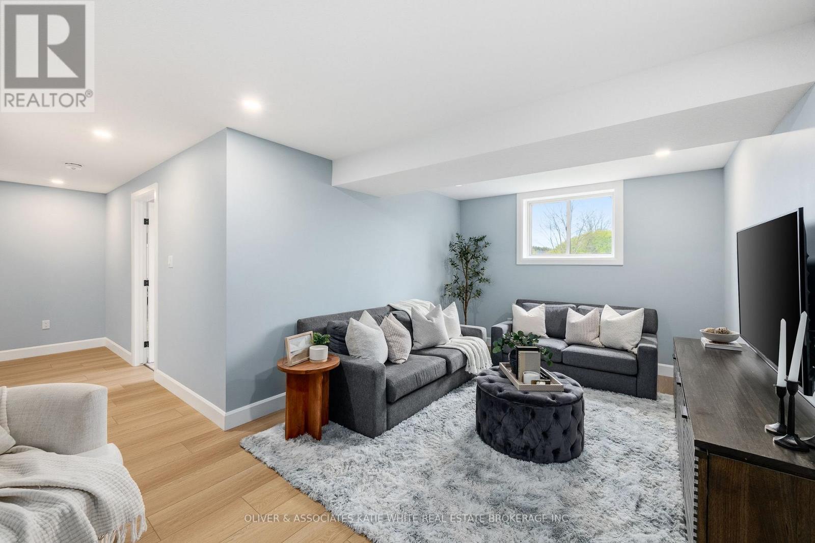 2190 LINKWAY BOULEVARD - 38