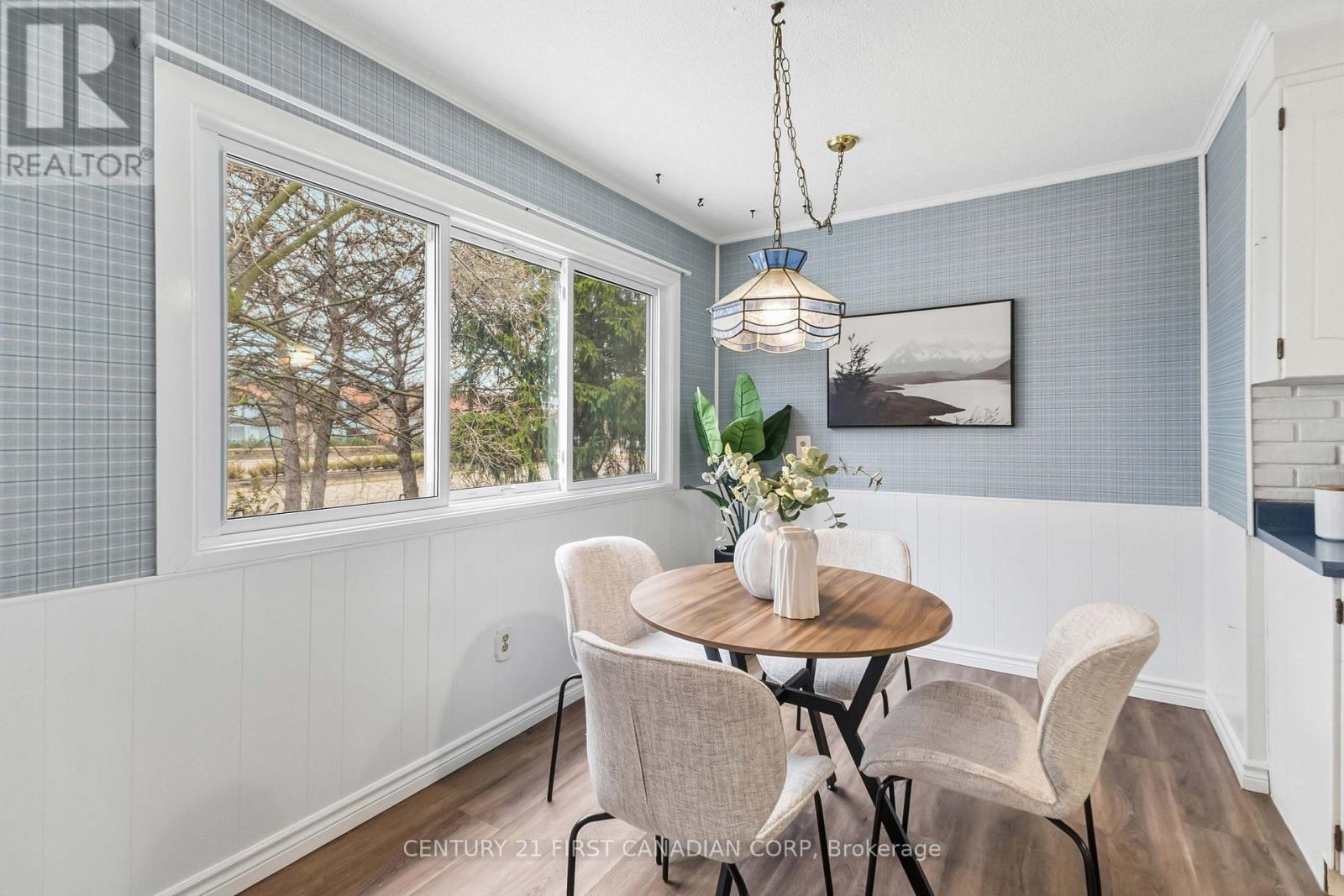 731 WILKINS STREET - 24