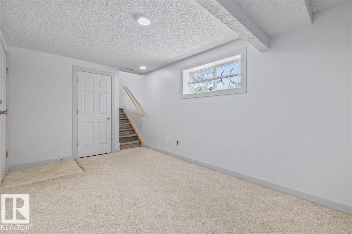 #31 9935 167 ST NW, Edmonton