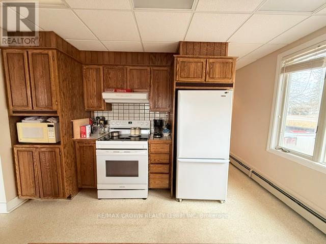 72 DOMINION AVENUE - 20