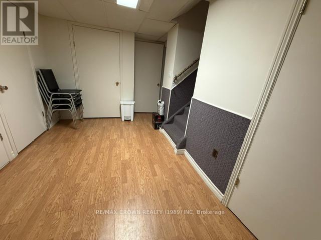 72 DOMINION AVENUE - 37