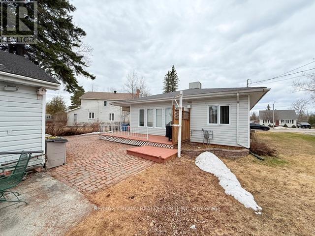 72 DOMINION AVENUE - 6