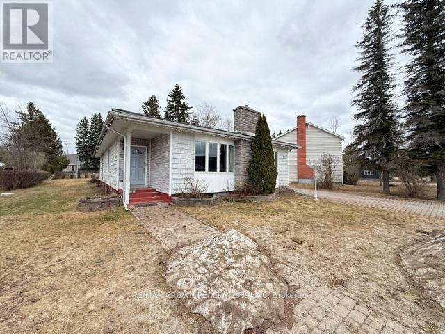 72 DOMINION AVENUE - 8