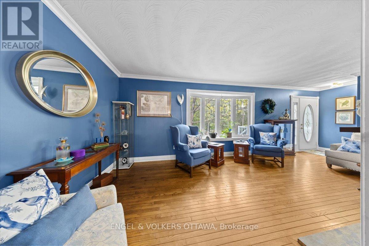 4841 TORBOLTON RIDGE - 18