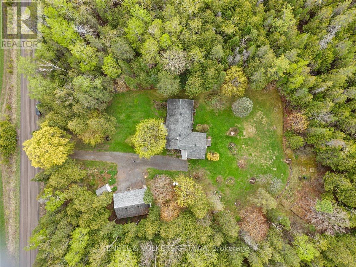 4841 TORBOLTON RIDGE - 48