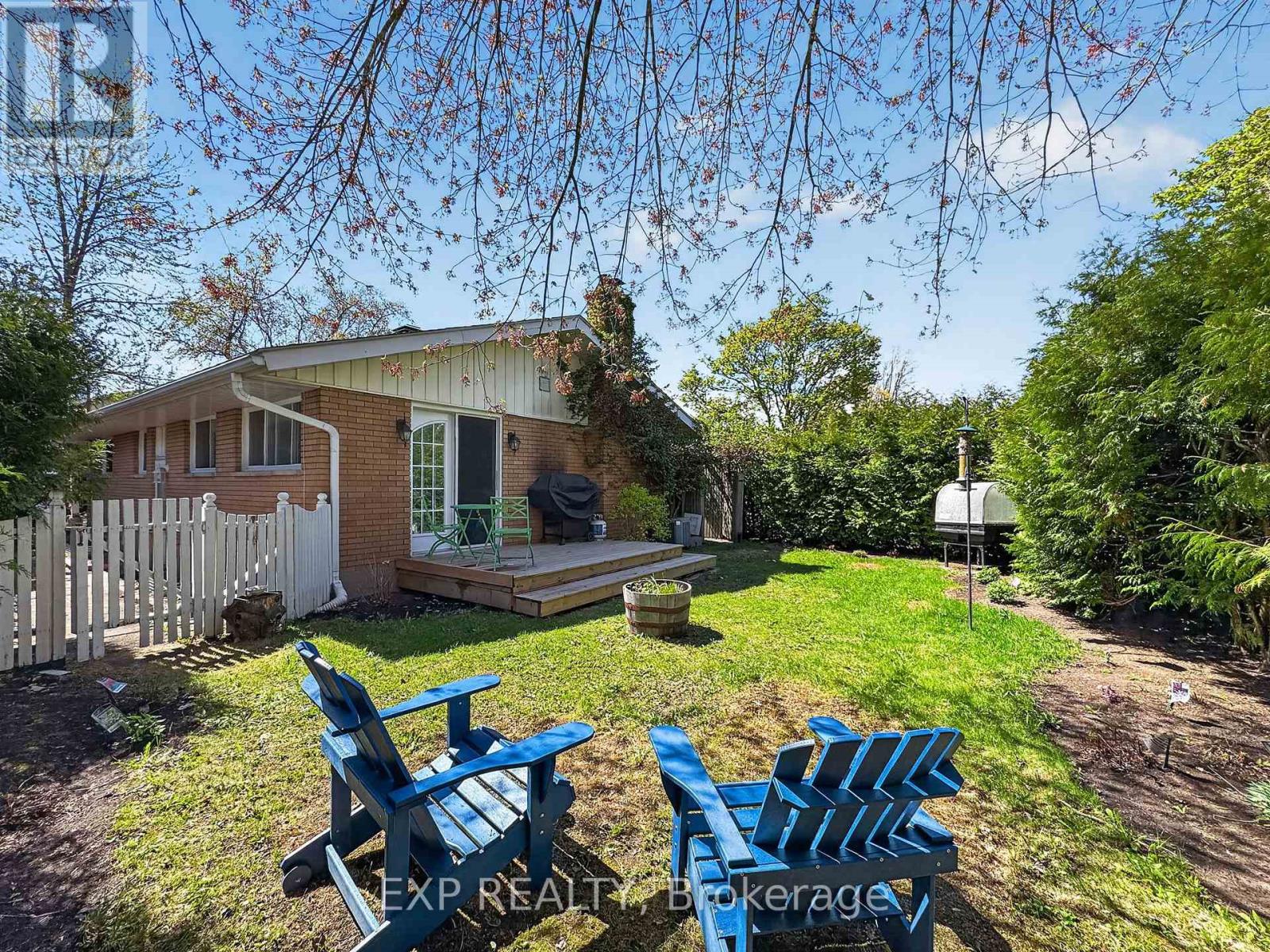 728 FIELDING DRIVE - 16