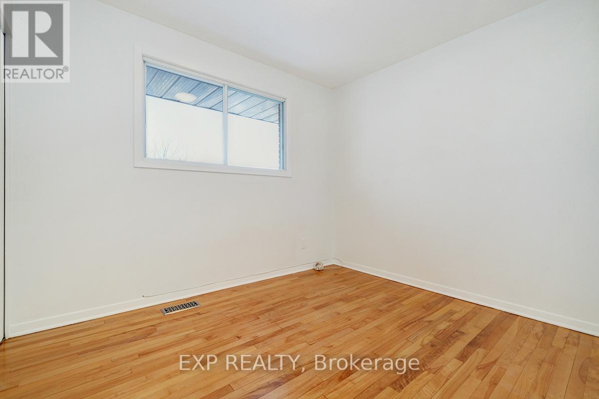 728 FIELDING DRIVE - 20