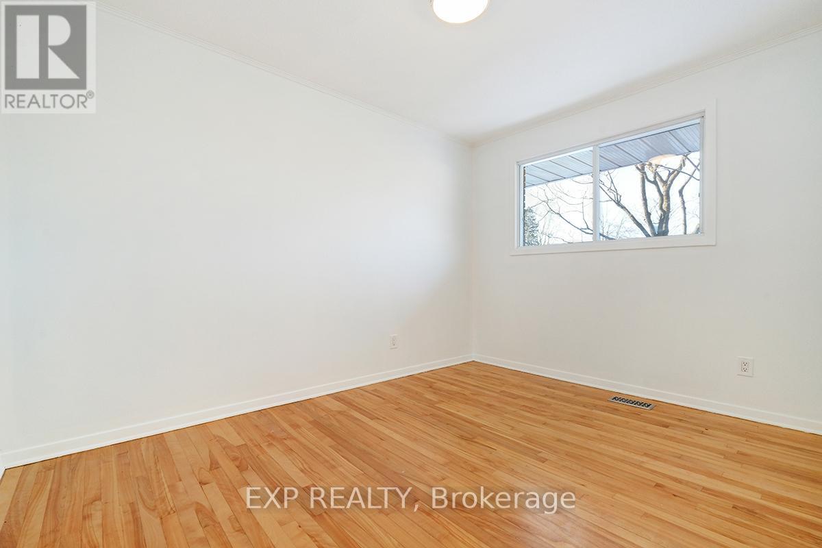 728 FIELDING DRIVE - 21