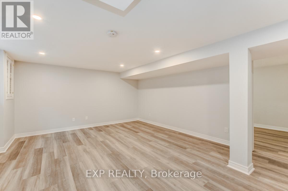 728 FIELDING DRIVE - 27