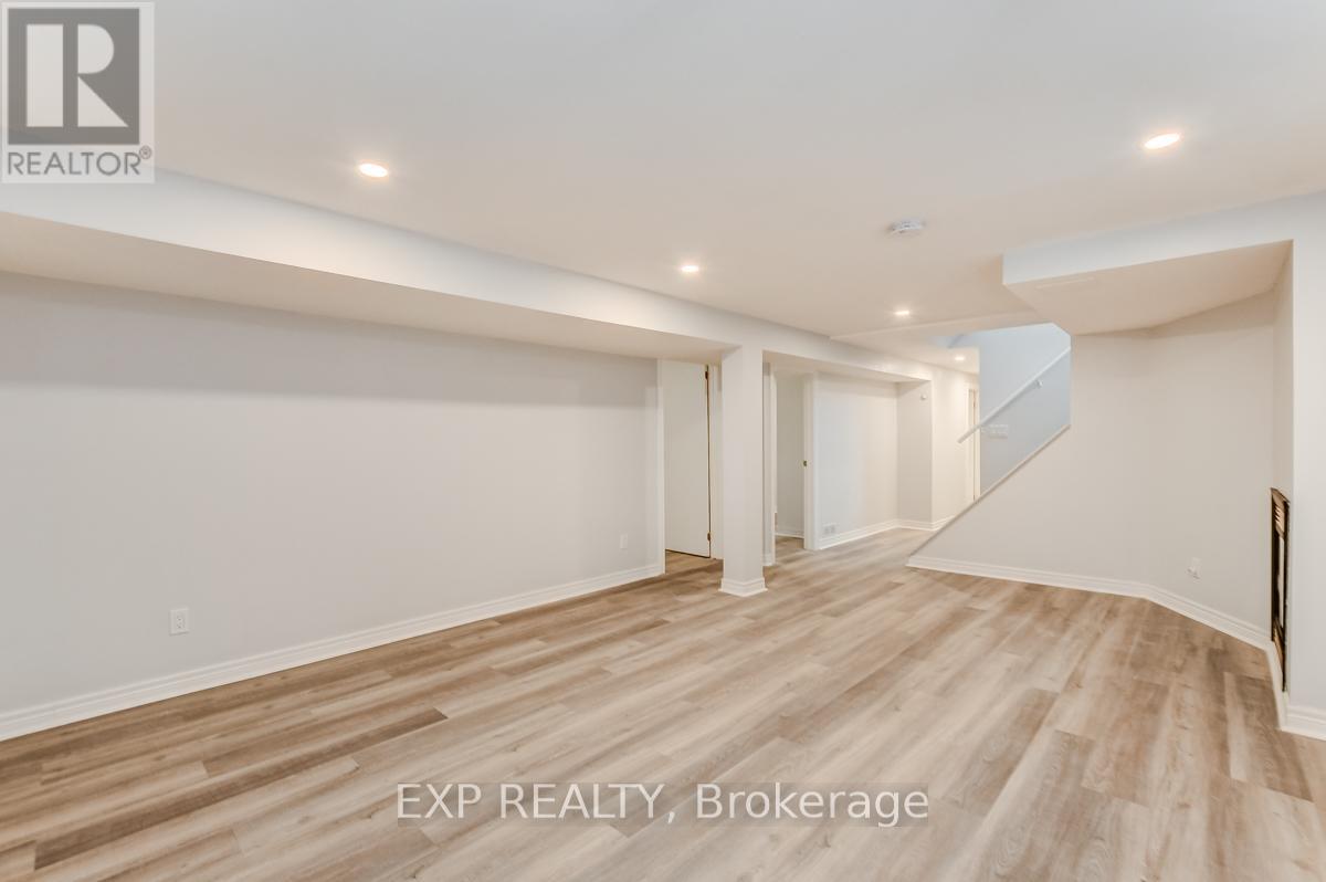 728 FIELDING DRIVE - 28