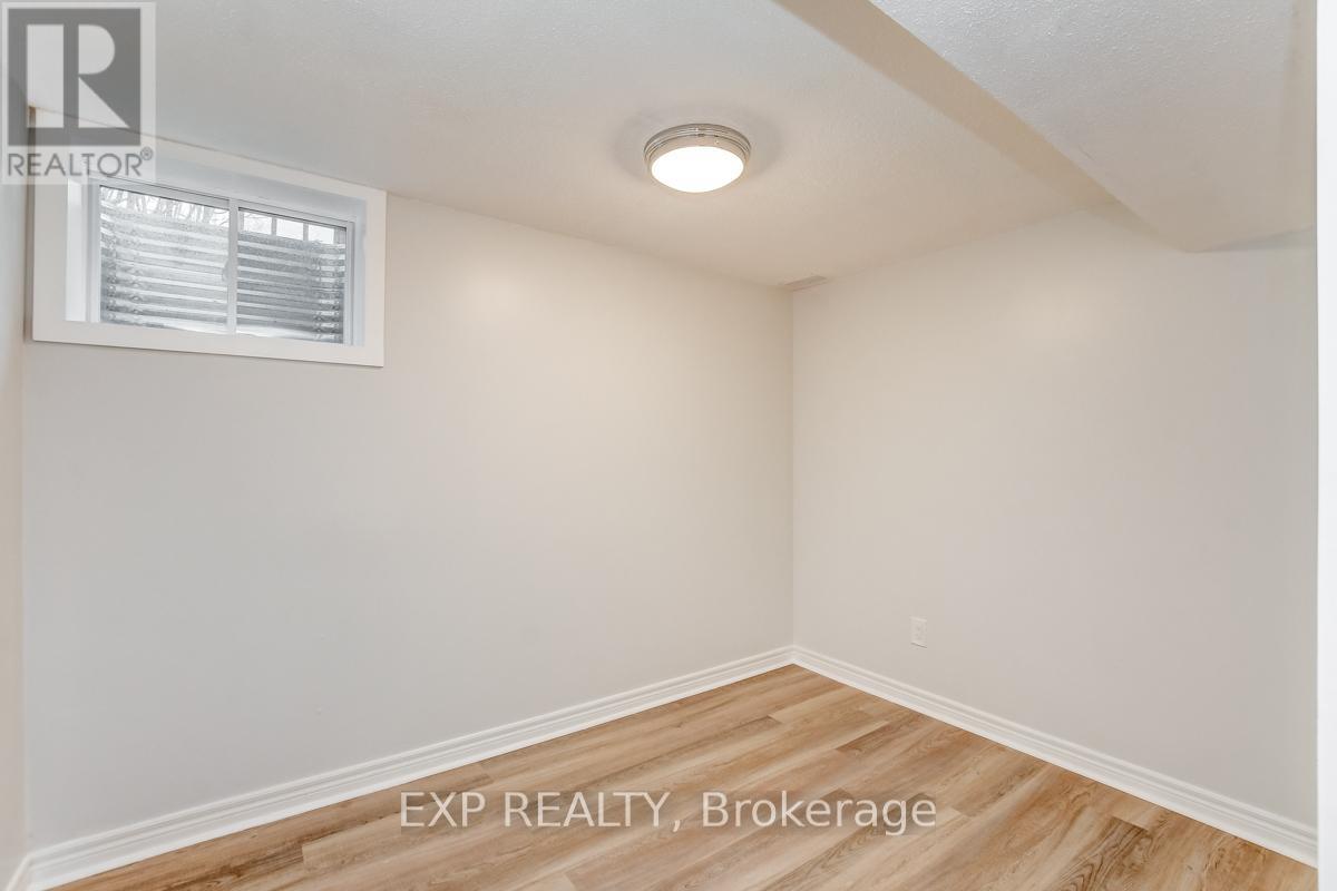 728 FIELDING DRIVE - 36