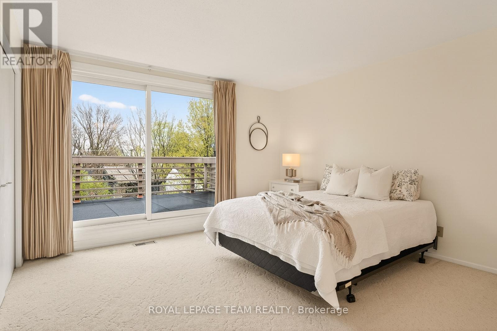 164 DUFFERIN ROAD - 30