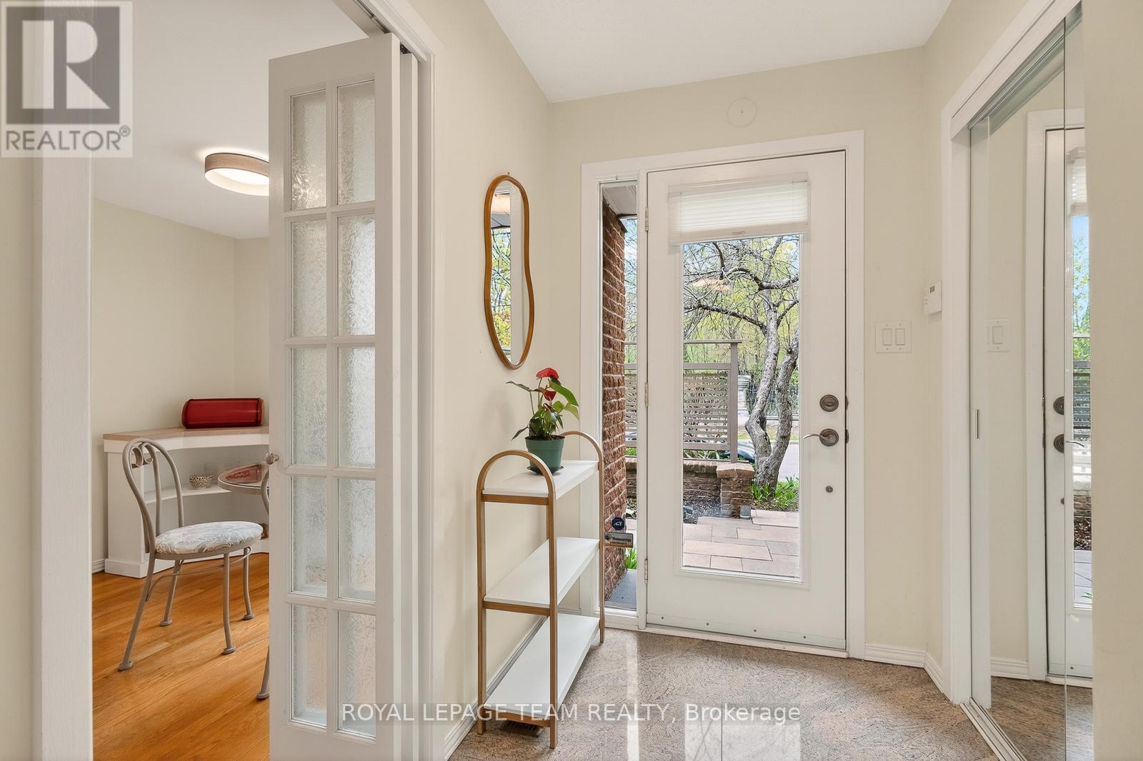 164 DUFFERIN ROAD - 5