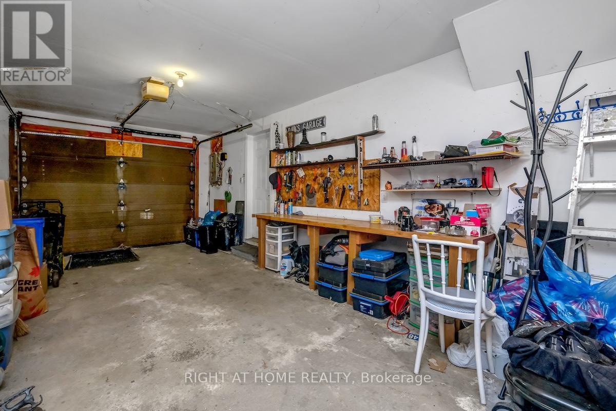 951 LAWRENCE STREET - 33