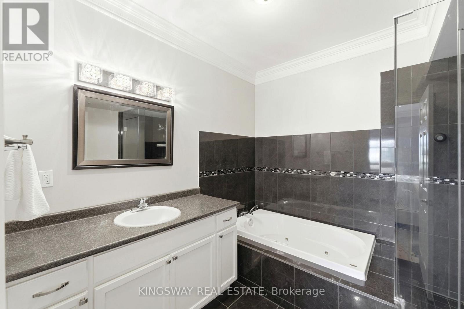 54080 WELLANDPORT ROAD - Image 16