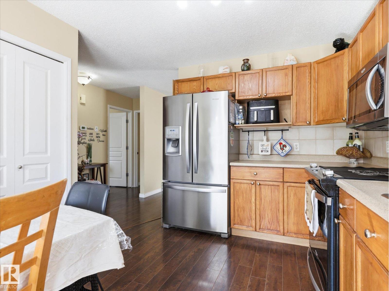 15135 43 ST NW NW, Edmonton