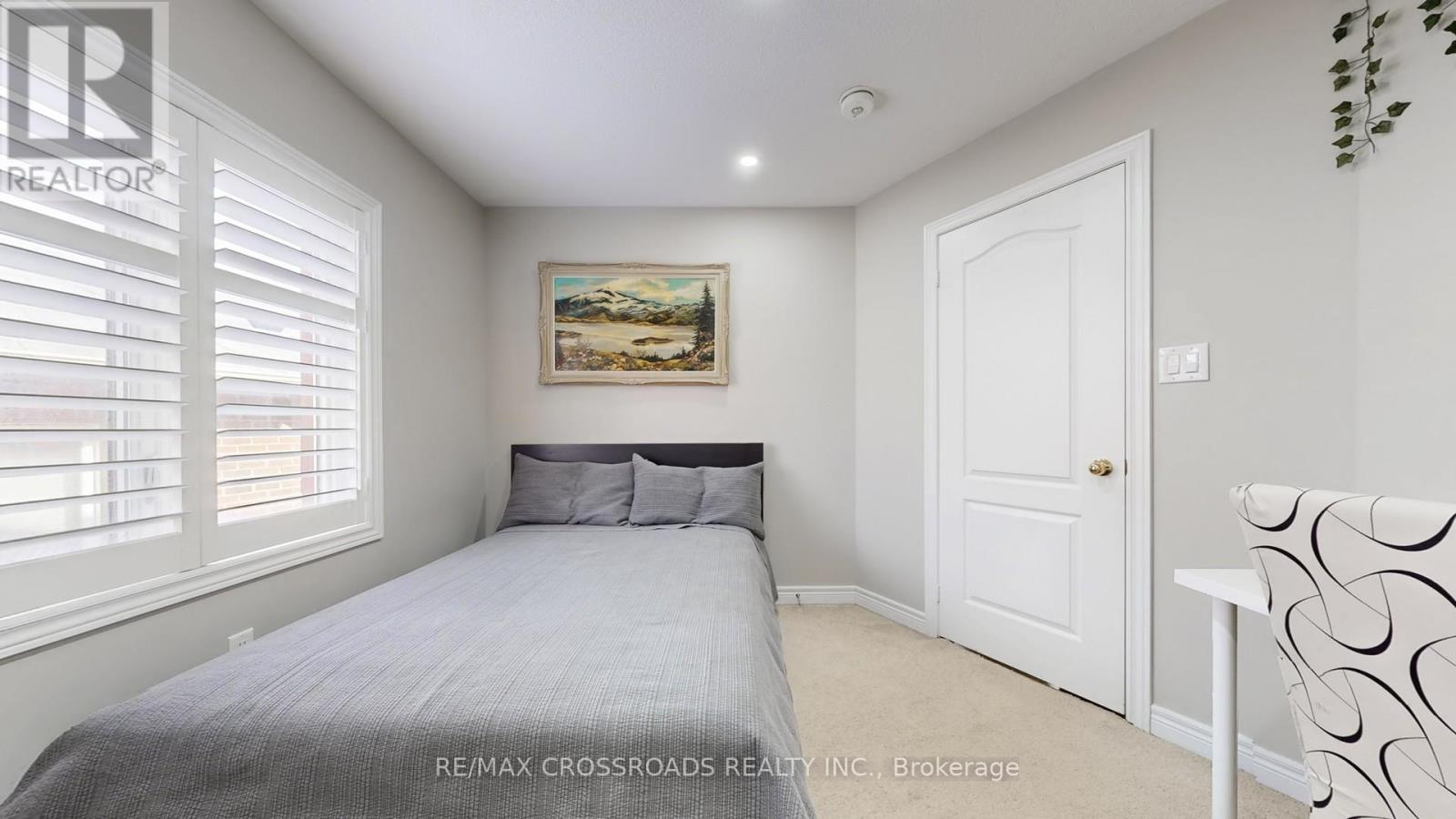 378 MALBOEUF COURT - 32