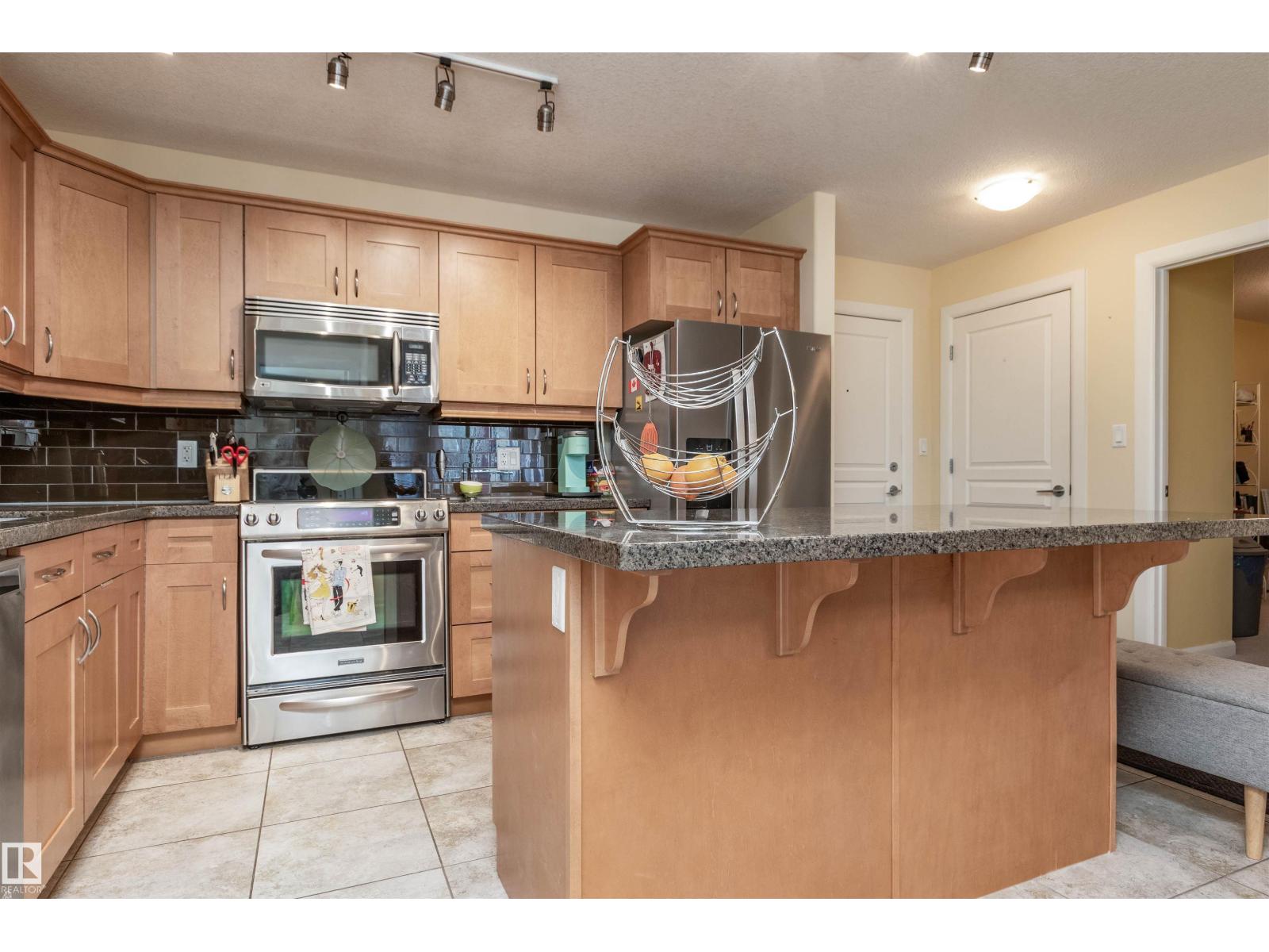 #321 400 Palisades WY, Sherwood Park