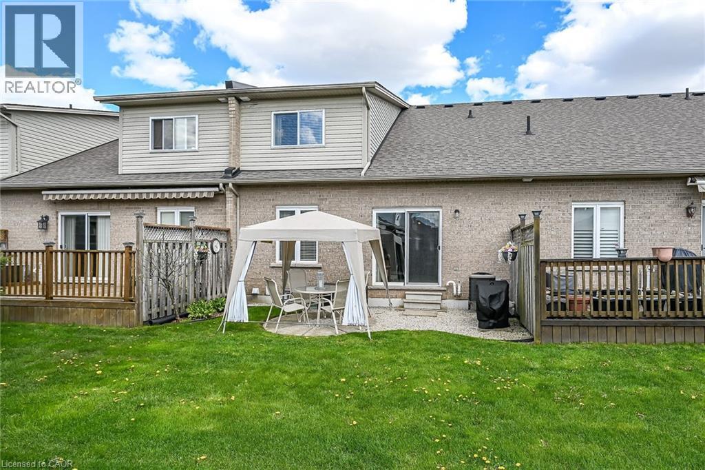 53 HALLMARK Trail, Hamilton, Ontario, L9B0B8 — Photo 5