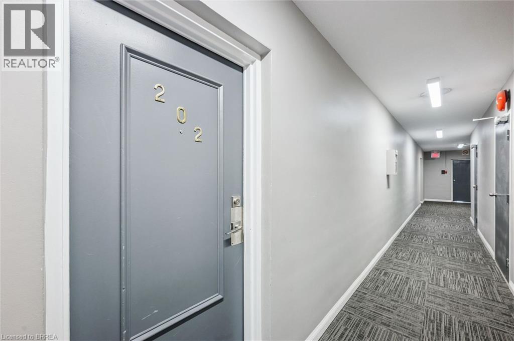 893 CONCESSION Street Unit# 202, Hamilton, Ontario, L8V1E7 — Photo 3