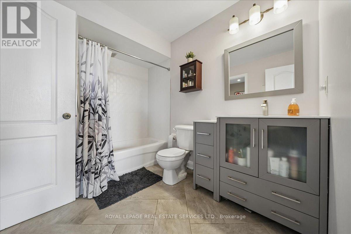 14 CONNOLLY STREET - 37