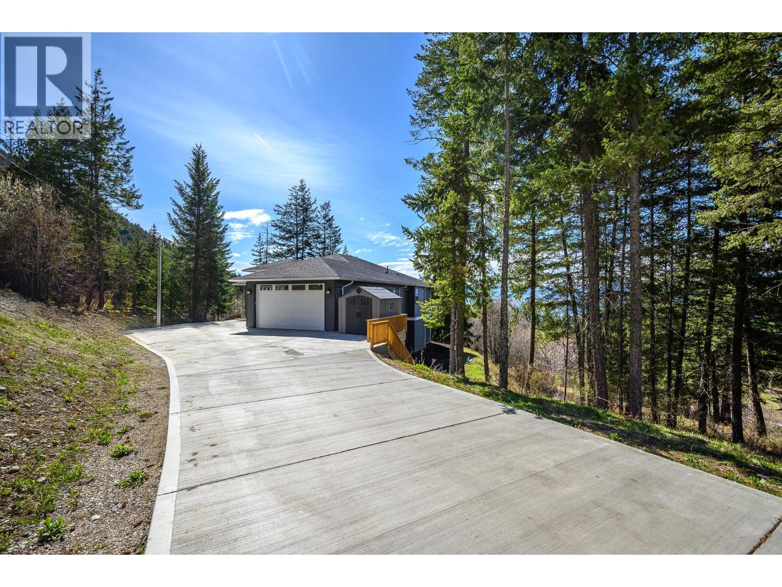 5720 Hartnell Road Unit# 1, Vernon