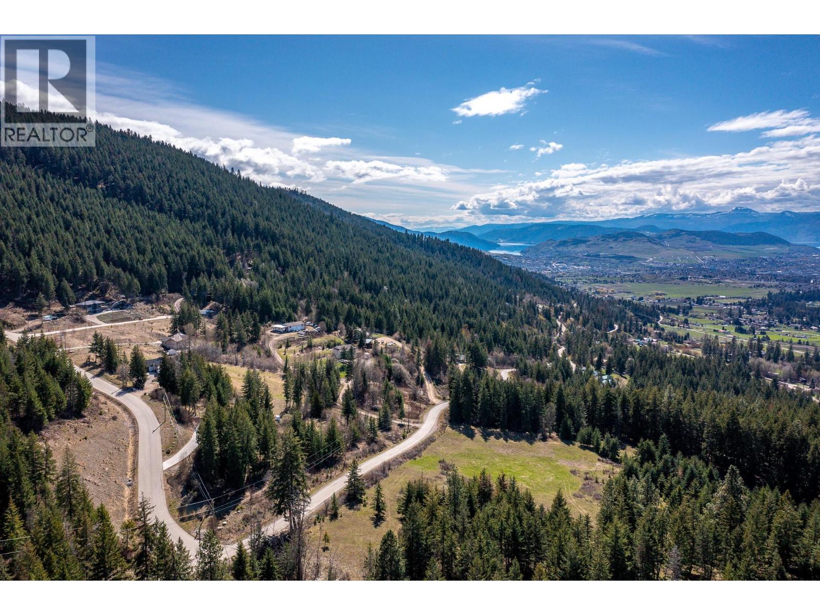 5720 Hartnell Road Unit# 1, Vernon