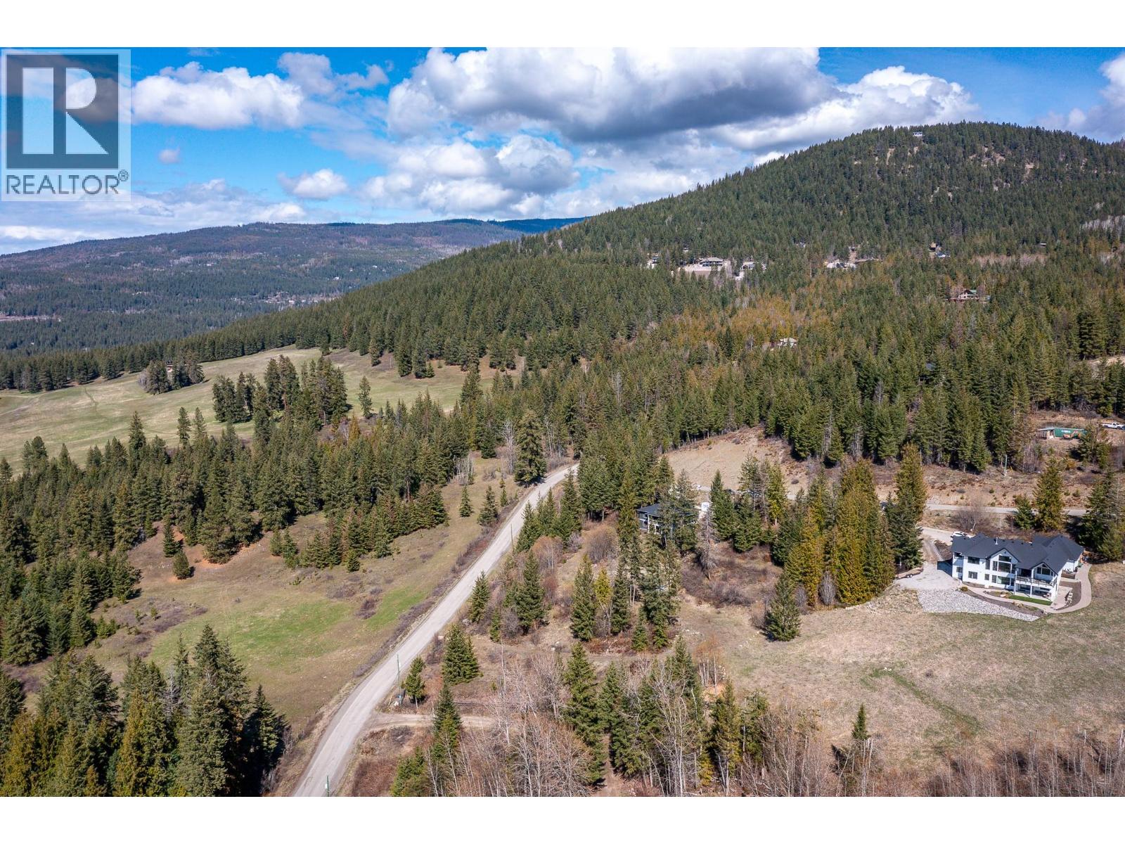 5720 Hartnell Road Unit# 1, Vernon