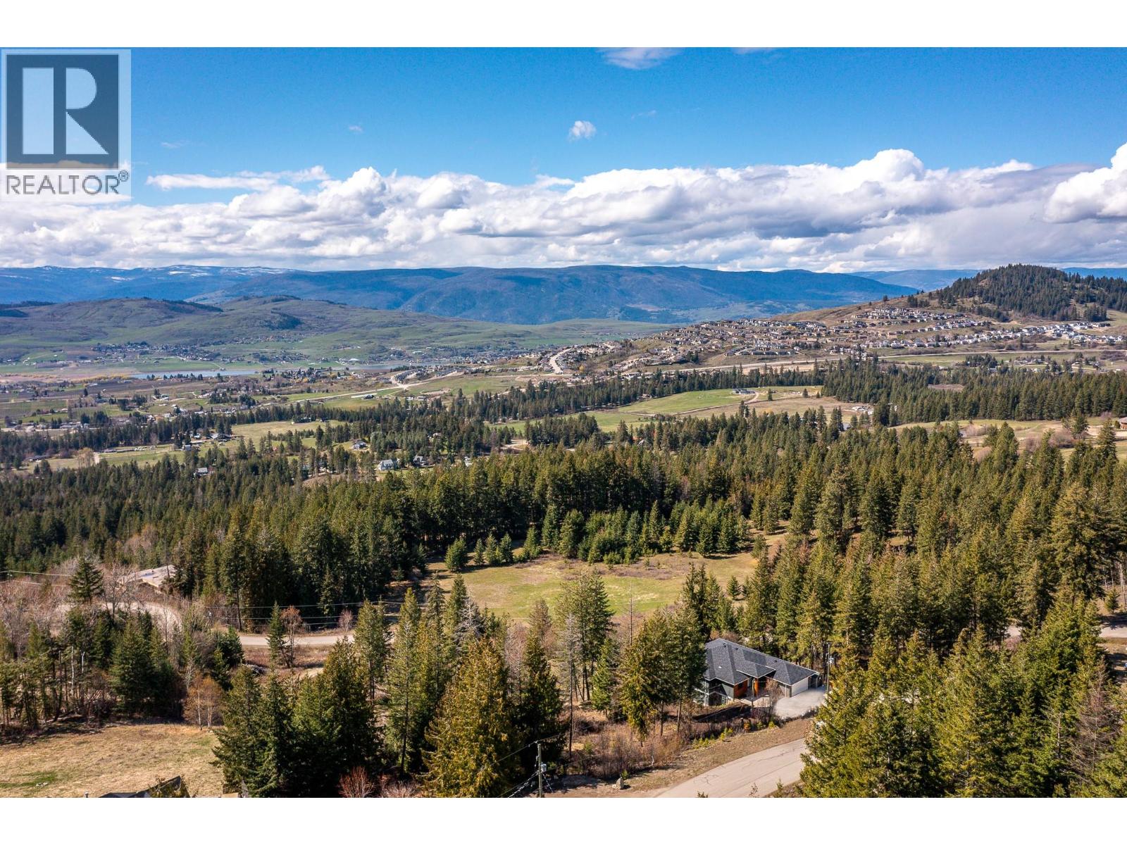 5720 Hartnell Road Unit# 1, Vernon