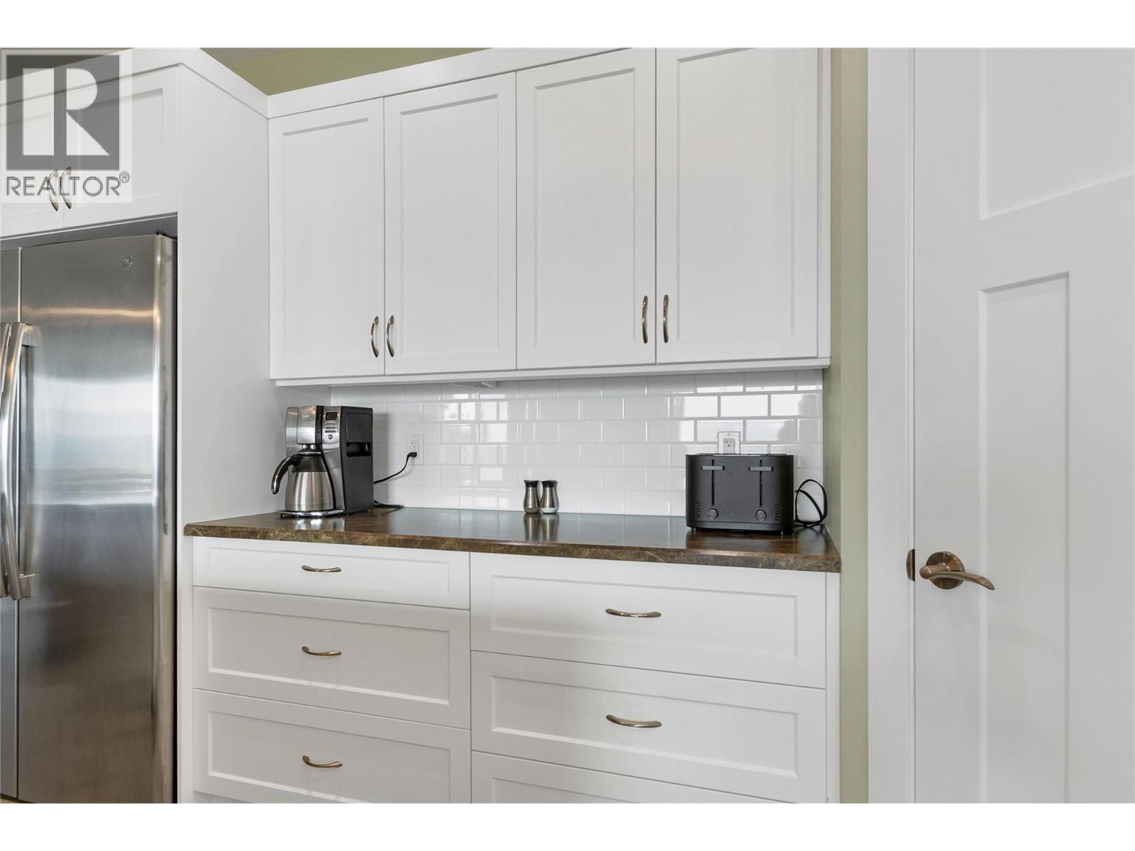 5720 Hartnell Road Unit# 1, Vernon