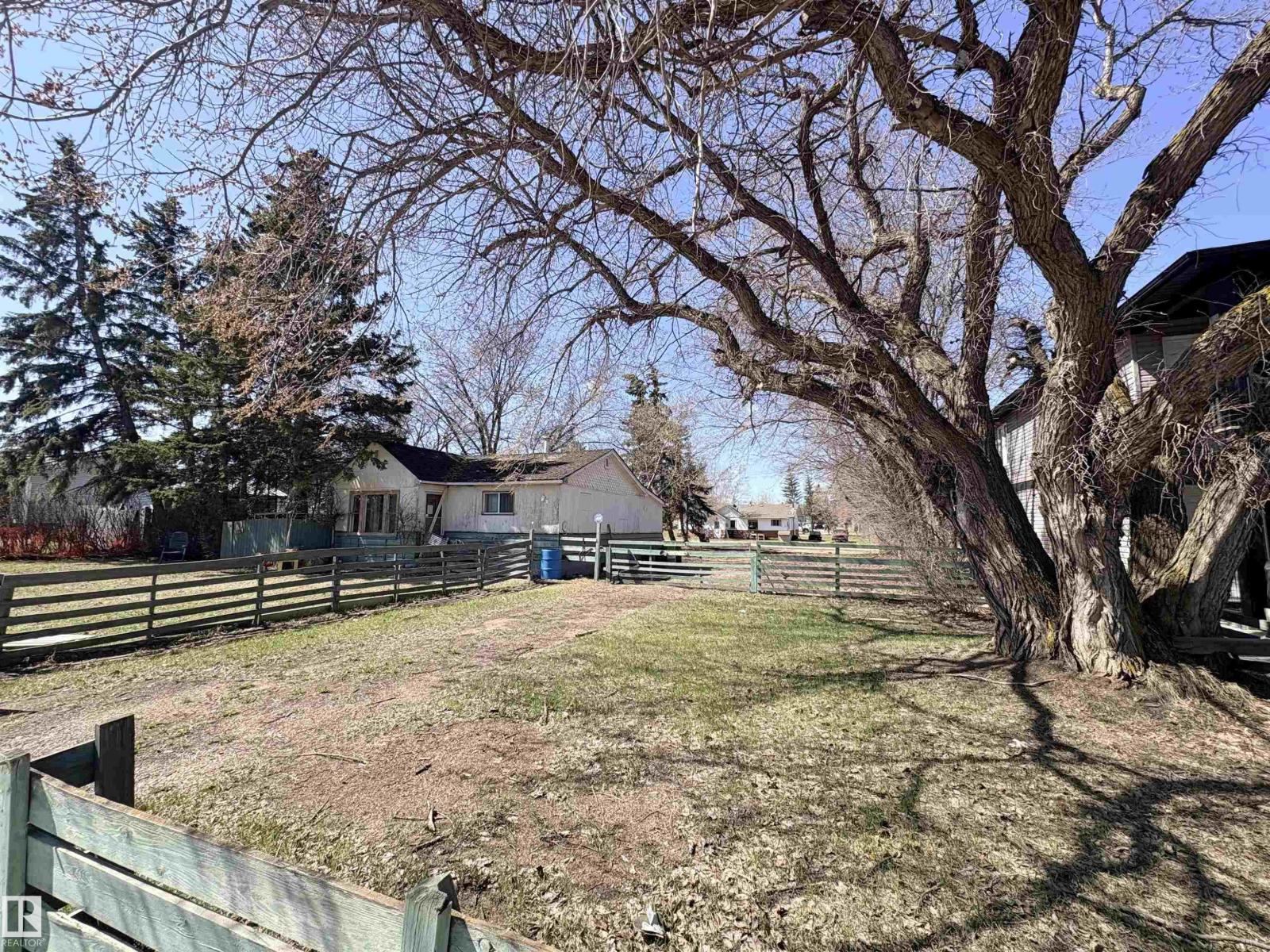 5010 50 ST - photo 2