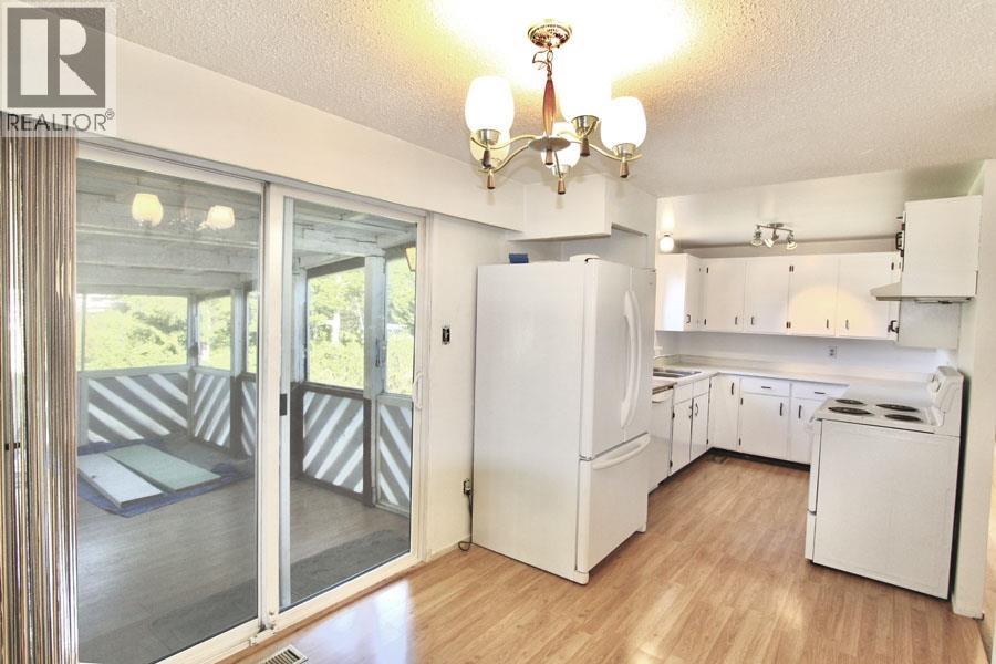2 FROESE SUBDIVISION ROAD - 9