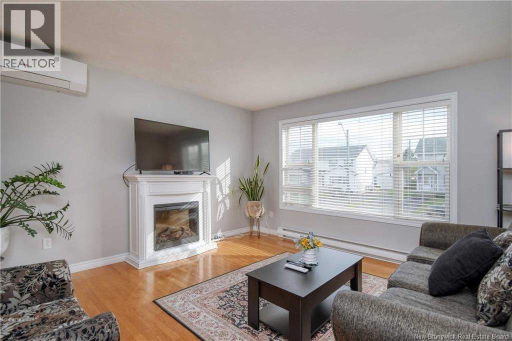 295 Glencairn Drive - 8
