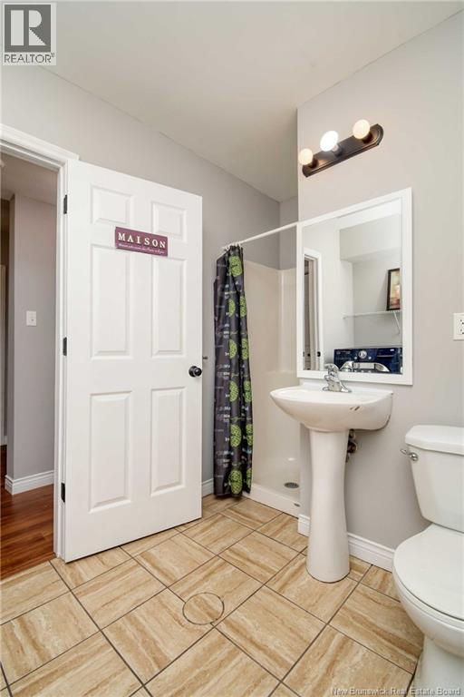 295 Glencairn Drive - 43