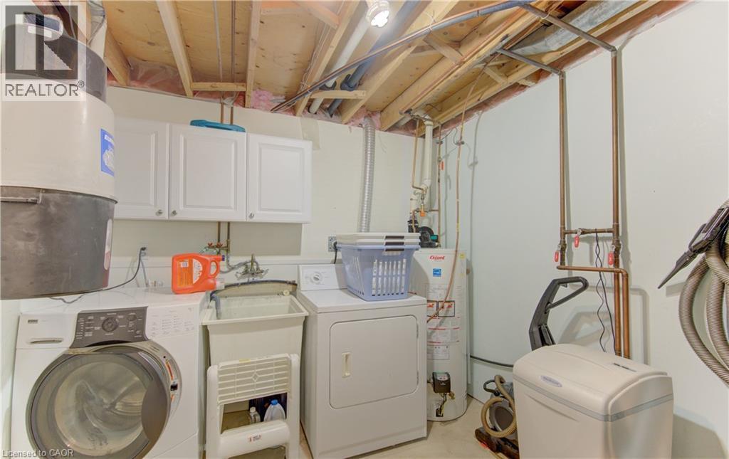 3 MARLIS Crescent, Kitchener, Ontario, N2E3K6 — Photo 30