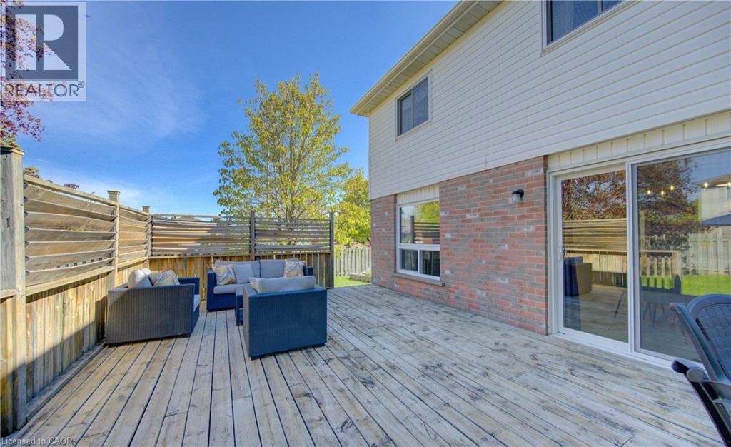 3 MARLIS Crescent, Kitchener, Ontario, N2E3K6 — Photo 45