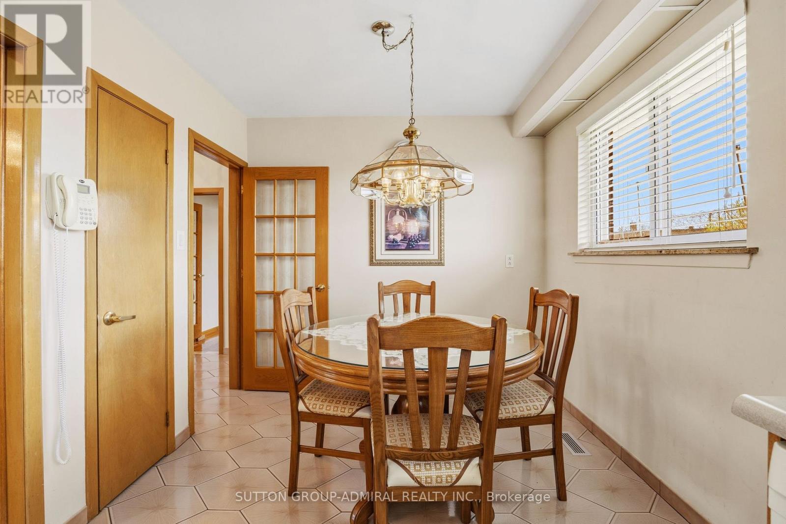 234 DERRYDOWN ROAD - 10