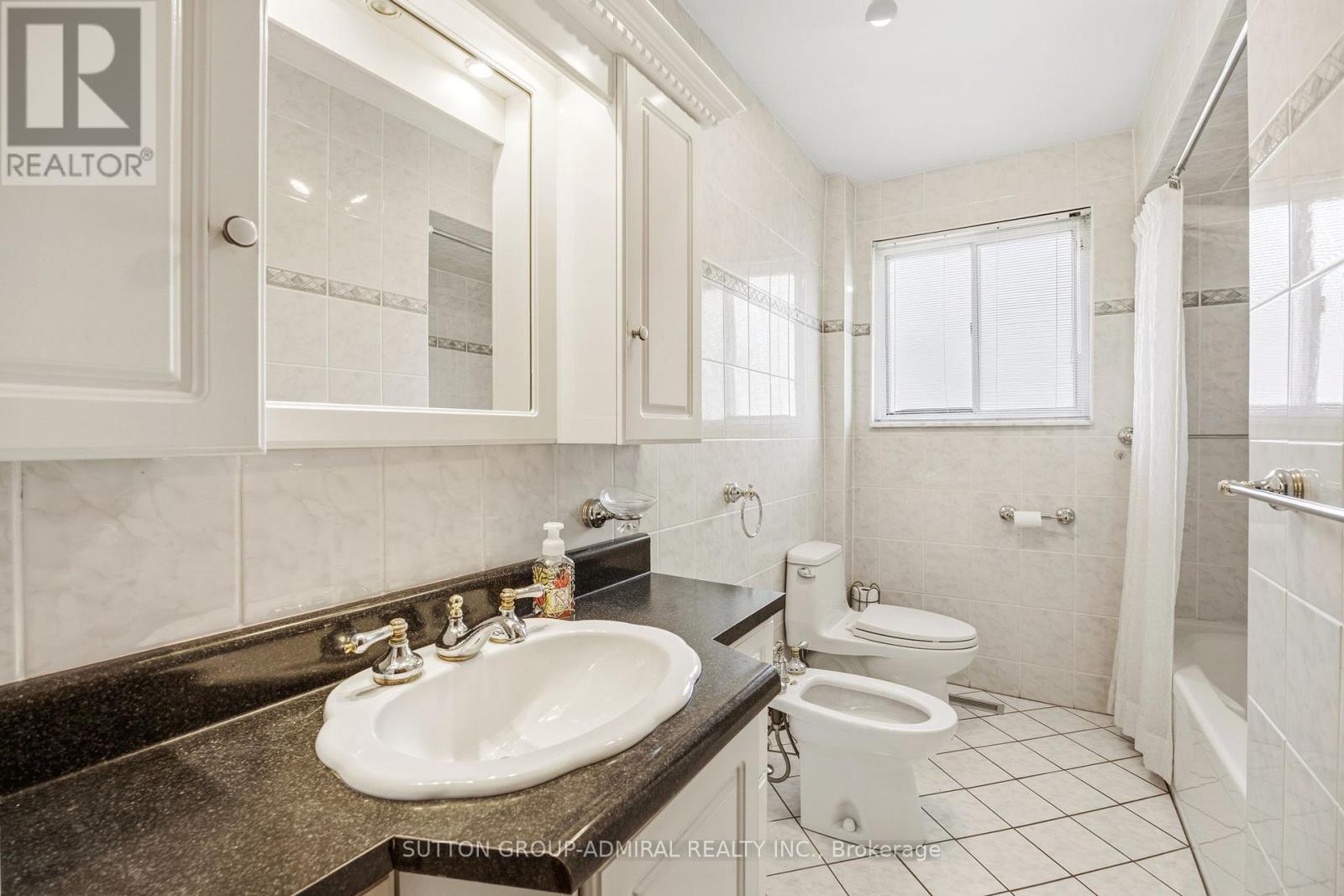 234 DERRYDOWN ROAD - 15